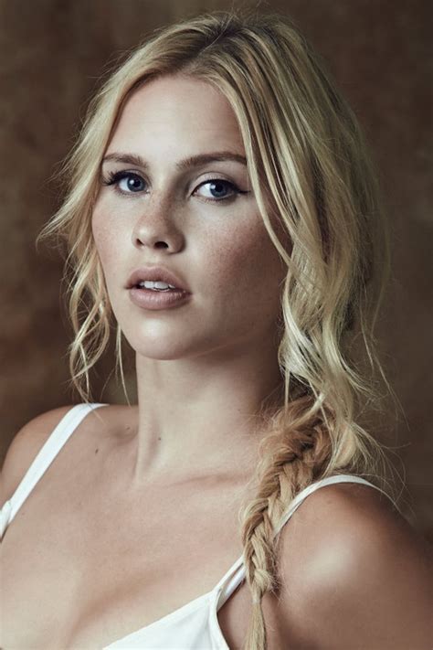 claire holt